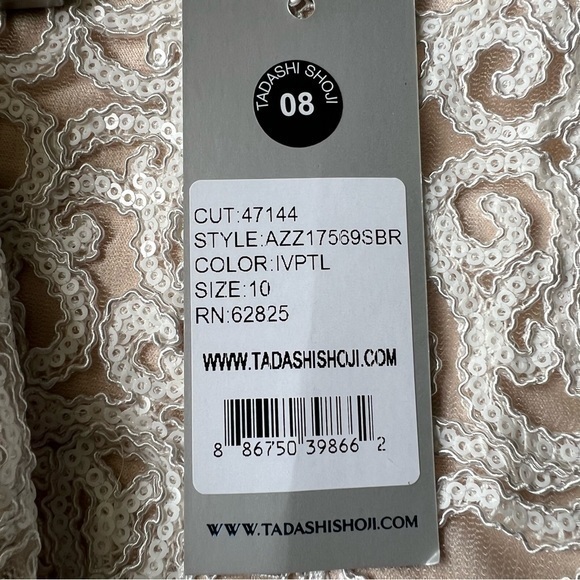 Tadashi Shoji Bridal Gabby Dress - Picture 5 of 10